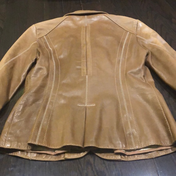 Pinko Leather Jacket (made in Italy) - Picture 8 of 11